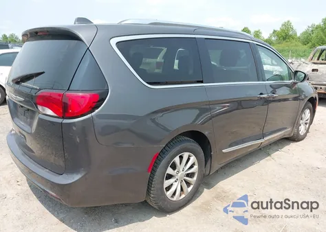 2018 Chrysler Pacifica Touring L z USA, uszkodzony, nr VIN 2C4RC1BG8JR143879